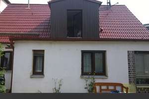Viel Raum für Ihre Ideen: Großzügiges Haus in Augsburg-Oberhausen
A+ Heizung 2016 | Isoliertes Dach – Prälat-biegel Mair 5, 86154 Oberhausen-Süd, Augsburg – Vorschaubild 4