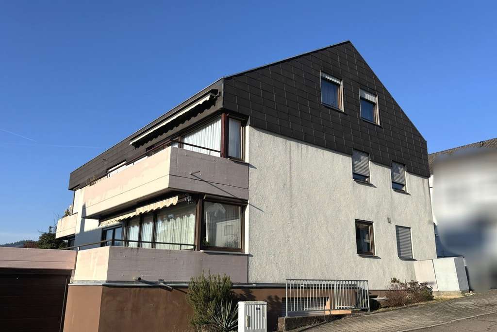 Immobilie in Plüderhausen - Sofort frei: Gepflegte 3 ½-Zimmer-Eigentumswohnung mit Balkon in ruhiger Lage - Bild 0