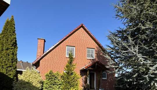 Bild von Einfamilienhaus mit großem Grundstück in Bülten