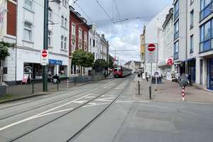 Eller: Altbau mit Charme – Mehrfamilienhaus mit 3 Wohneinheiten und Entwicklungspotenzial! – 40229 Eller, Düsseldorf – Vorschaubild 29