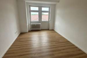 Helle 3-Zimmer-Dachgeschosswohnung in Mannheim-Neckarau