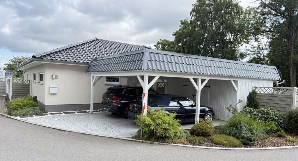 Immobilie in Augustusburg - Urlaubsflair im eigenen Heim! Traumimmobilie mit Pool und wunderschönem Garten! - Bild 1