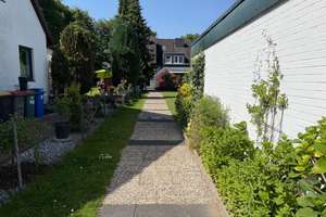 Parkähnliches Grundstück in Alt-Rahlstedt – großzügige Doppelhaushälfte mit Kamin, Loggia und Garage – Die vollständige Adresse der Immobilie erhältst du vom Anbieter., 22149 Rahlstedt, Hamburg – Vorschaubild 33