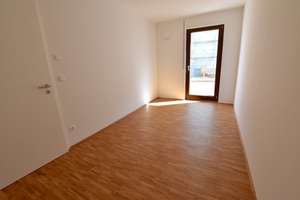 Moderne, zentrumsnahe Wohnung 4,5 Zimmer mit Garten, EBK - ideal für Familien – 73431 östliche Bahnlinie, Aalen – Vorschaubild 5