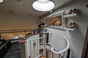 Traumhafte Dachgeschosswohnung mit Balkon in Krefeld Stadtmitte – Die vollständige Adresse der Immobilie erhältst du vom Anbieter., 47798 Stadtmitte, Krefeld – Vorschaubild 18