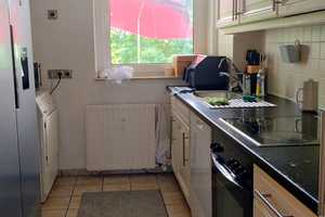 Großzügige 6-Zimmer Wohnung mit Balkon und Gartenmitbenutzung, grüne Wohnlage, kleine WEG – Köln – Vorschaubild 9