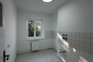 Frisch sanierte, bezugsfreie 3-Zimmer-Wohnung mit Eichenparkett in ruhiger Lage Prenzlauer Berg – Sültstraße 60, 10409 Prenzlauer Berg, Berlin – Vorschaubild 12
