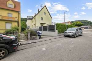 🏡 Familienfreundliche Doppelhaushälfte in Geislingen mit Garten & Garage – frisch modernisiert! 🌿 – Werkstraße 50, 73312 Geislingen an der Steige – Vorschaubild 2