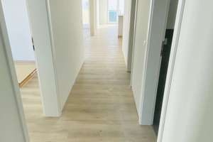 Moderne 3 Zimmer-Erdgeschosswohnung mit großer Loggia, EBK und Tiefgaragenplatz in Wob-Wendschott! – Alte Schulstr. 31 D, 38448 Wendschott, Wolfsburg – Vorschaubild 15
