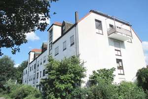 RUHIG UND MITTEN IM GRÜNEN GELEGENES IDYLL - MIT GROSSEM SONNENBALKON! – Die vollständige Adresse der Immobilie erhältst du vom Anbieter., 1157 Cotta (Stadtteil), Dresden – Vorschaubild 2