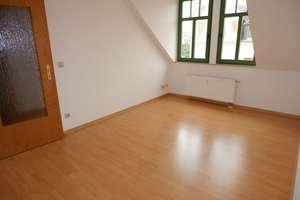 Dachgeschoss / in Küchwaldnähe ! frei ab 1.3.26 – Dorotheenstraße 14, 9113 Schloßchemnitz, Chemnitz – Vorschaubild 3