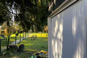 Charmantes Mehrfamilienhaus mit acht modernisierten Wohnungen in begehrter Lage von Solingen-Wald – Die vollständige Adresse der Immobilie erhältst du vom Anbieter., 42716 Wald, Solingen – Vorschaubild 3