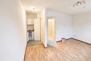 Modernes/ruhiges 1-Zimmer-Appartement mit Einbauküche in zentraler Lage in Fürth – Lange Straße 74, 90762 Stadtpark, Stadtgrenze, Fürth – Vorschaubild 5