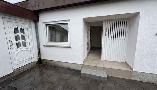 Bild von Bezugsfertiger Bungalow mit Garage und Garten in Salzgitter-Fredenberg
