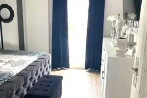 RESERVIERT!  1 Fam. Haus mit 2. Garagen, 4. Stellplätze großer Garten + kl. Hinterhaus TOP Zustand – Uhlandstraße 17, 63457 Main-Kinzig-Kreis – Vorschaubild 30
