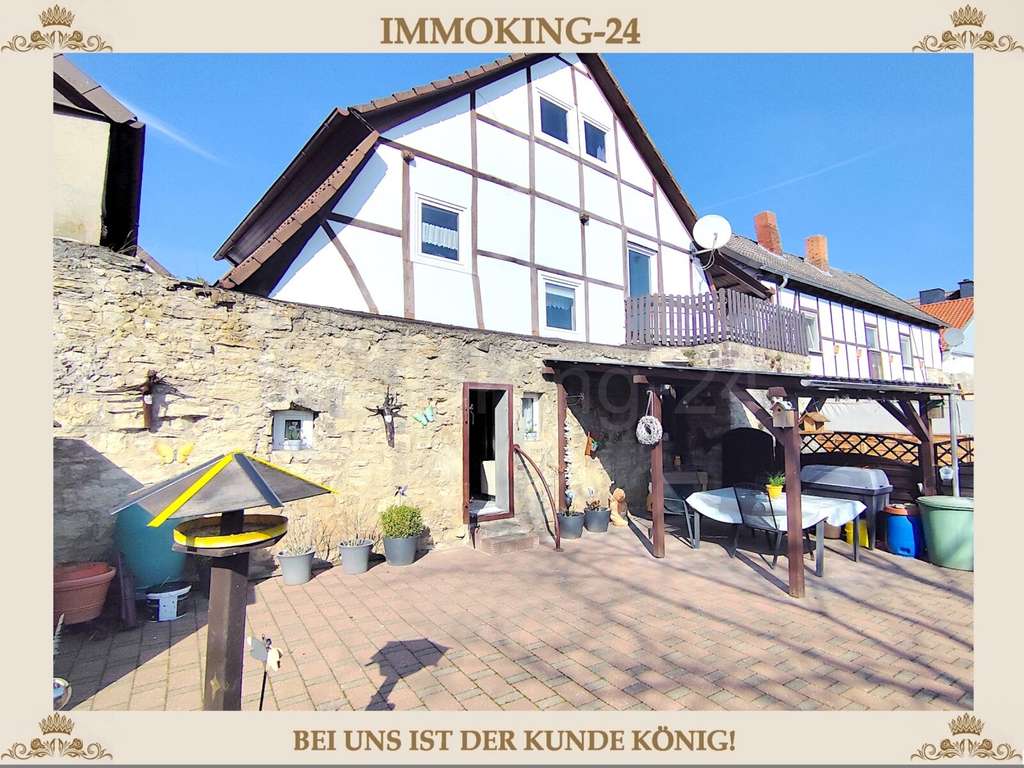 Immobilie in Warburg - HAUS MIT GESCHICHTE! EINFAMILIENHAUS IN ZENTRALER LAGE VON WARBURG! - Bild 0