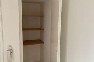 Schöne  3 Zimmerwohnung mit 2 Balkone in Düsseldorf Grafenberg – Brandenburgstraße 20, 40629 Grafenberg, Düsseldorf – Vorschaubild 2
