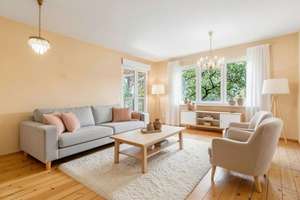 Charmantes Einfamilienhaus auf ca. 1.050 m² Grundstück – Die vollständige Adresse der Immobilie erhältst du vom Anbieter., 12623 Mahlsdorf, Berlin – Vorschaubild 2