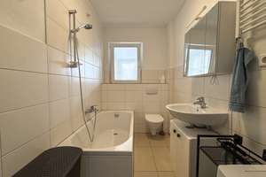 zentrale 3 Zimmer Wohnung mit Wintergarten – 51379 Opladen, Leverkusen – Vorschaubild 3