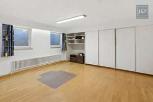 Wohnen in Top-Lage von Goldbach mit großem Grundstück! – Besonderes Wohnerlebnis im Architektenhaus – Die vollständige Adresse der Immobilie erhältst du vom Anbieter., 63773 Goldbach – Vorschaubild 21