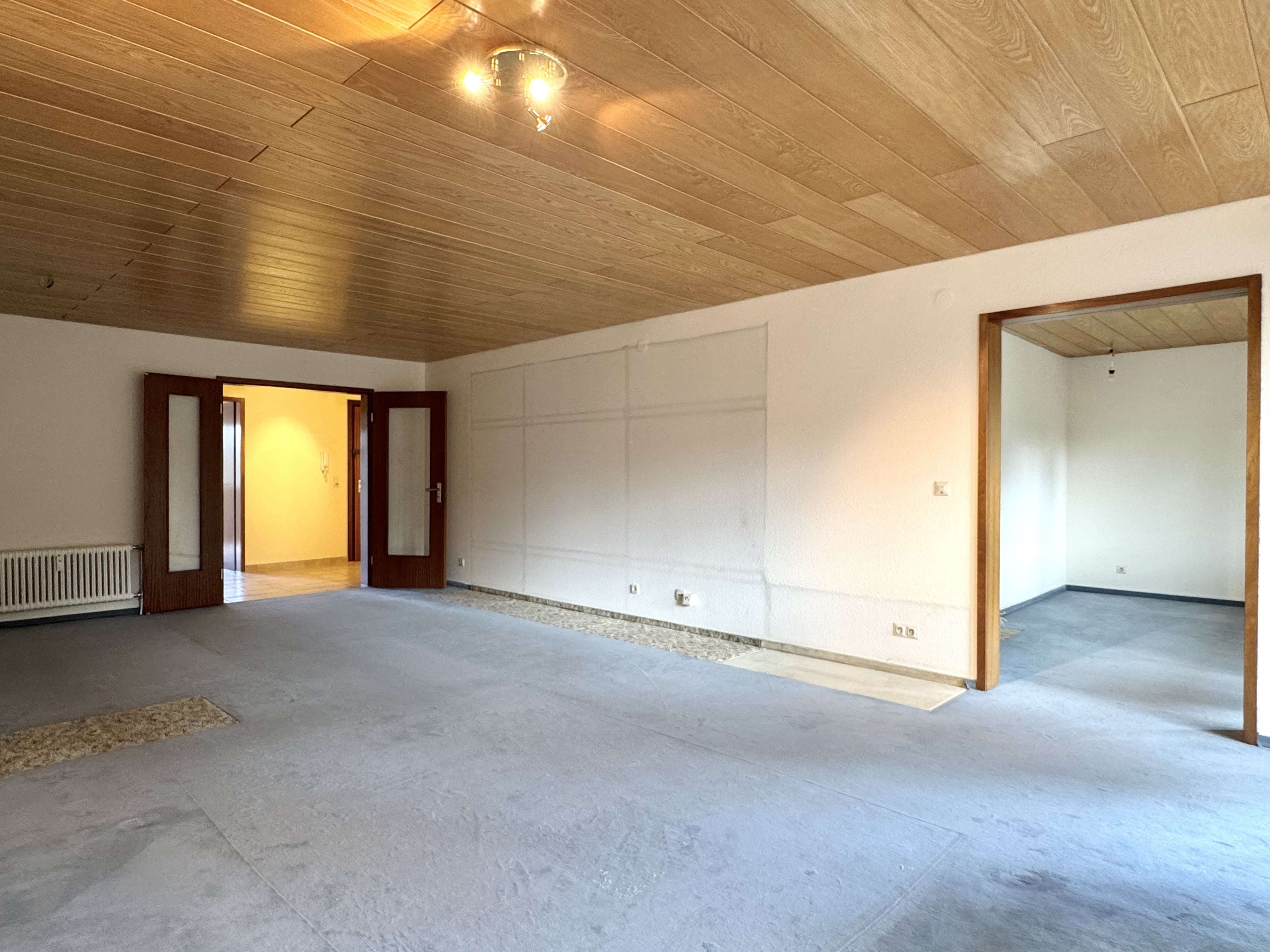 Familienparadies an der grünen Lunge des Goldbergs – 4,5-Zimmer-Wohnung mit Potenzial!, Böblingen Kreis – Bild 2