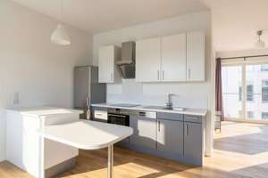 Modernes Townhouse-Studio mit privater Dachterrasse & TG-Stellplätzen in Bestlage – Die vollständige Adresse der Immobilie erhältst du vom Anbieter., 10115 Gesundbrunnen, Berlin – Vorschaubild 3