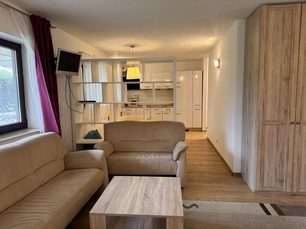 Immobilie in Baden-Baden - Gepflegte Souterrainwohnung in ruhiger Lage – ideal für Kapitalanleger oder Pendler - Bild 3