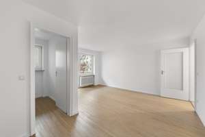 Sofort verfügbar: 2 Zimmer Wohnung mit EBK und Balkon im schönen Giesing – Zasingerstraße 9, 81547 Giesing, München – Vorschaubild 2