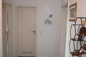 Helle 2-Zimmer-Wohnung (56 qm) mit Balkon am Stadtwald – Köln-Braunsfeld – Die vollständige Adresse der Immobilie erhältst du vom Anbieter., 50933 Braunsfeld, Köln – Vorschaubild 5