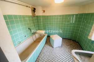 ***Stadthaus mit Potenzial wartet auf Fertigstellung!*** – Hof (Kreis) – Vorschaubild 13
