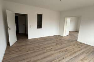 Moderne helle 2-Zimmer-Wohnung 64m² in Kiel Südfriedhof EBK Nähe CAU frisch renoviert zentral – Hermann-Weigmann-Str. 2-4, 24114 Südfriedhof, Kiel – Vorschaubild 7