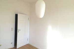 Schön sanierter Altbau, 3,5 R. mit Balkon + EBK – Bautzmannstr. 1, 4315 Volkmarsdorf, Leipzig – Vorschaubild 4