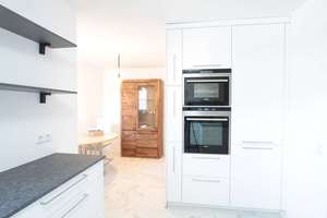 Puchheim/Bhf: modern renoviertes Familienreihenhaus: 6 Zimmer+3 Bäder+Gäste-WC+neue EBK+Parkett – Die vollständige Adresse der Immobilie erhältst du vom Anbieter., 82178 Puchheim – Vorschaubild 12