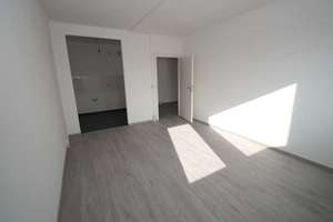 3-Zimmer-Wohnung mit Badewanne - Wohnberechtigungsschein erforderlich – Dequeder Straße 19, 39124 Neue Neustadt, Magdeburg – Vorschaubild 3