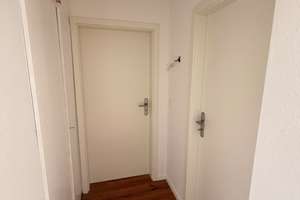 Renovierte 3,5-Zimmer-Wohnung mit Balkon in Hannover-Döhren – Die vollständige Adresse der Immobilie erhältst du vom Anbieter., 30519 Döhren, Hannover – Vorschaubild 8