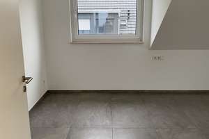 Neuwertige 3-Zimmer-Wohnung mit Süd- und Westbalkon sowie Einbauküche – Die vollständige Adresse der Immobilie erhältst du vom Anbieter., 70439 Stammheim-Süd, Stuttgart – Vorschaubild 8