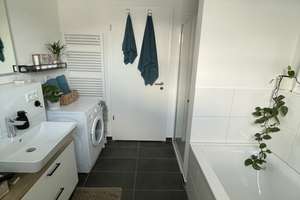 Exklusive neuwertige 2 bis 3 Zimmer-Wohnungen mit jeweils einem Balkon oder Gartenanteil in Würzburg – Steinhäuserstraße 1, 97084 Heidingsfeld, Würzburg – Vorschaubild 15