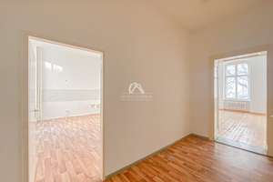 RUHIG UND GRÜN GELEGEN! GROßZÜGIGE & KLASSISCH SCHÖNE ALTBAUWOHNUNG MIT TOLLEM BLICK! PROVISIONSFREI – Wilsnacker Straße 63, 10559 Moabit, Berlin – Vorschaubild 14