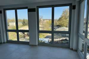 Seeblick • Eckwohnung mit viel Licht • Balkon zum Wasser • hochwertig saniert – Tschudistraße 8c, 14476 Neu Fahrland, Potsdam – Vorschaubild 3