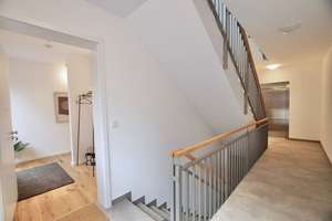 TERRASSE MIT KLASSE!
2 Zimmer – Kirschblütenweg 13, 40627 Unterbach, Düsseldorf – Vorschaubild 13