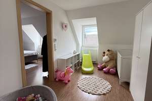 Helle und sanierte 2,5 Zimmer-DG-Wohnung mit Einbauküche *frei ab 01.08.26* – Die vollständige Adresse der Immobilie erhältst du vom Anbieter., 86157 Pfersee-Nord, Augsburg – Vorschaubild 6