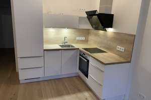 Ansprechende 2-Zimmer-EG-Wohnung mit Einbauküche & Terrasse/Garten in München – Henschelstraße 29, 81249 Lochhausen, München – Vorschaubild 8