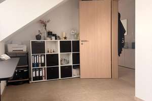 Zweitbezug: 3-Zimmer-Dachgeschosswohnung in modernem 4-Parteien-Haus in Erzhausen (Privatvermietung) – Seestraße x, 64390 Erzhausen – Vorschaubild 5