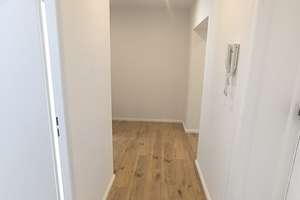 Hochwertig sanierte Altbauwohnung mit Südbalkon in zentraler Lage von Berlin-Friedrichshain – Matternstraße 15, 10249 Friedrichshain, Berlin – Vorschaubild 7