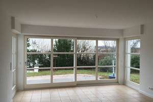 Helle Gartengeschosswohnung in Naurod mit exklusivem Garten