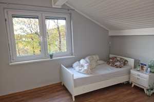 Zwei- bis Drei-Familienhaus
360 m² + 2 Sonnenterrassen +
2 Balkone + 3 Zusatz-Öfen +
Grün + Ruhig – Bayreuth (Kreis) – Vorschaubild 22