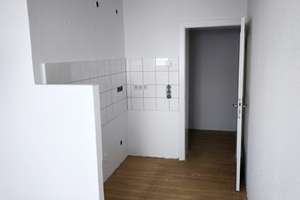 Frisch renovierte 2-Zimmer Erdgeschosswohnung in ruhiger Lage in Düsseldorf-Derendorf/Golzheim – Die vollständige Adresse der Immobilie erhältst du vom Anbieter., 40476 Golzheim, Düsseldorf – Vorschaubild 3