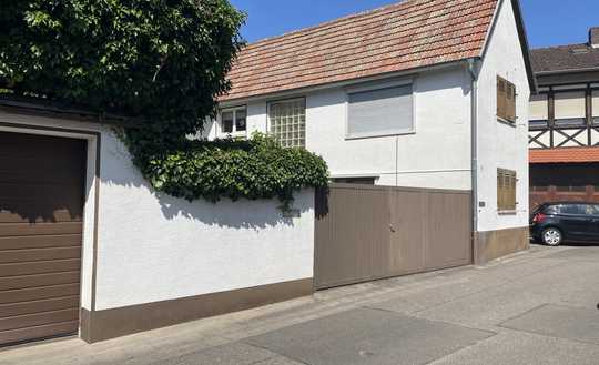 Großzügiges freistehendes Einfamilienhaus in Billigheim-Ingenheim
