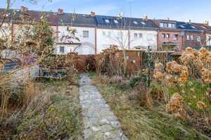 Bremen-Osterholz: Charmantes Reihenmittelhaus mit Potenzial – modernisiert und erweiterbar – Bremen – Vorschaubild 4