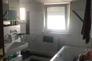 Schöne helle, sonnige 3,5 Zi.  (+ 1 HWR oder Büro) DG- Wohnung mit Klimaanlage – Leintalstraße 27, 74078 Frankenbach, Heilbronn – Vorschaubild 3